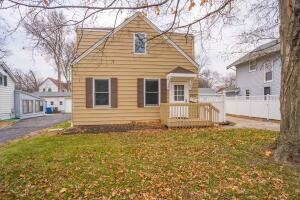 Photo 1 of 3907 10th Street, Des Moines