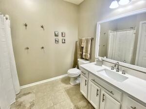 Photo 14 of 8601 Westown Parkway 21208, West Des Moines