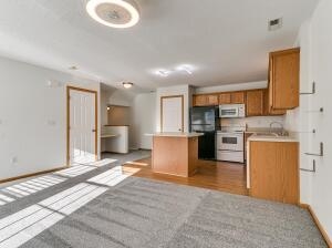 Photo 12 of 8302 Westown Parkway 8109, West Des Moines