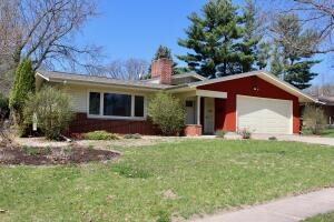 Photo 1 of 1615 Crestwood Circle, Ames